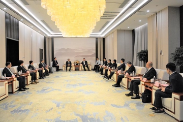 市委副书记、市长张君毅会见意昂官网集团合作同伴—日本TPR株式会社会长末廣博