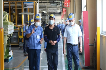国务院安委会查核组光临AAT公司发展安全放哨